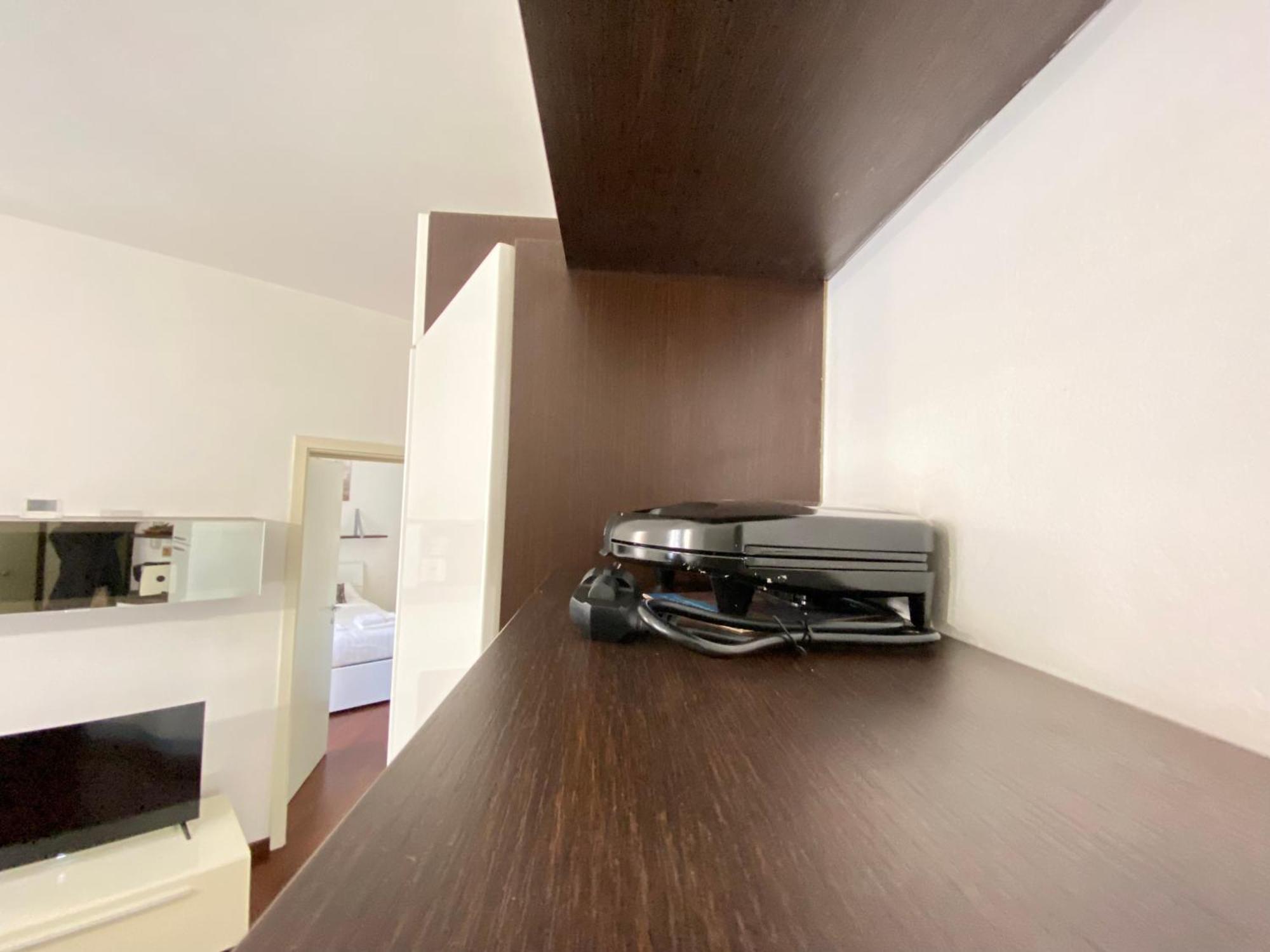 Avantgard Rooms Western Station Bolonia Exterior foto