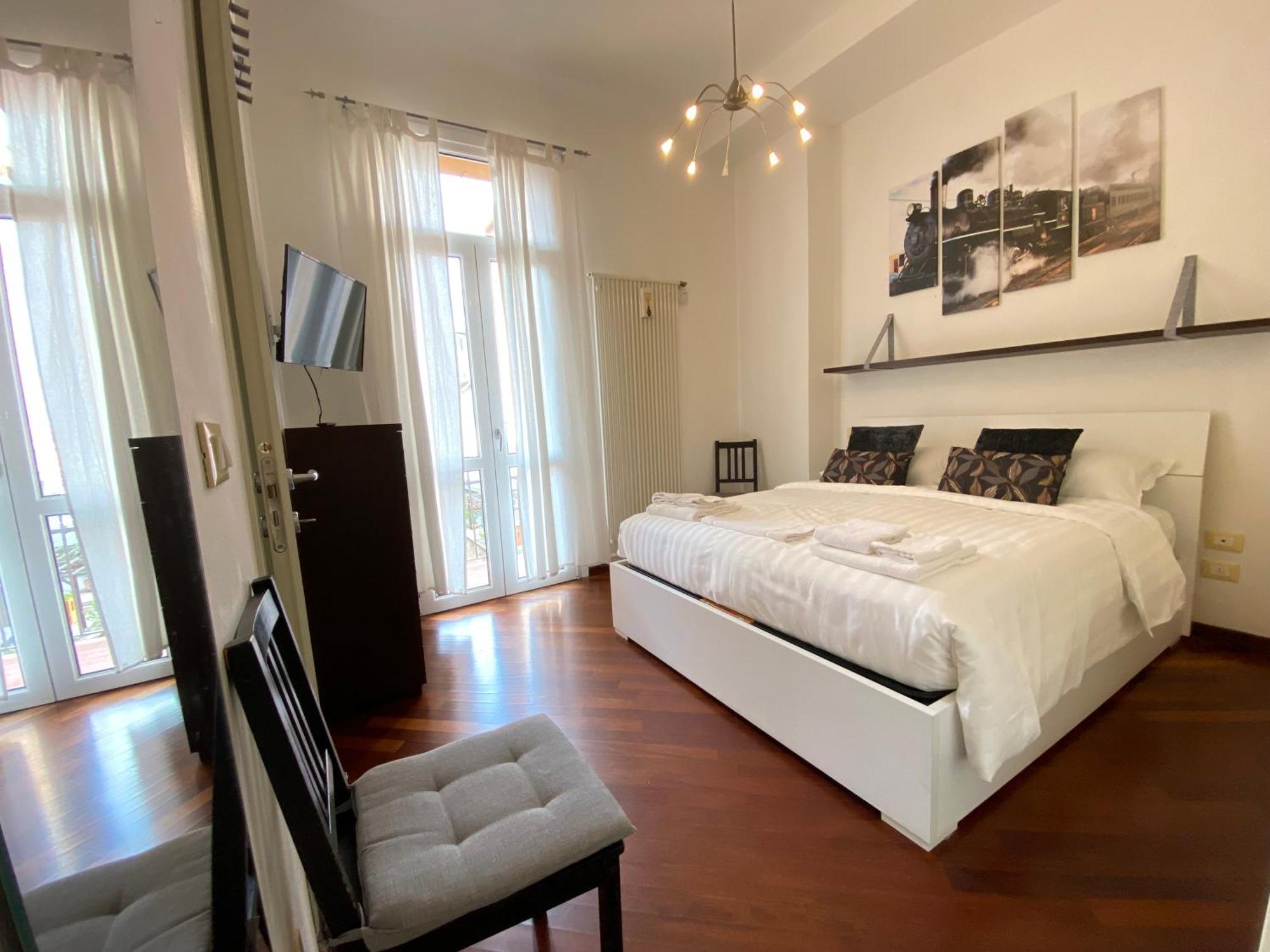 Avantgard Rooms Western Station Bolonia Exterior foto